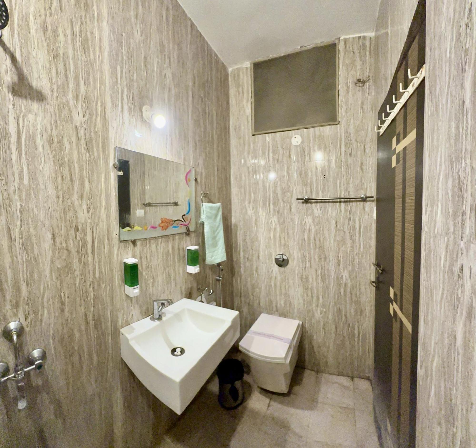 Hotel Indore Palace Shirdi Exterior foto