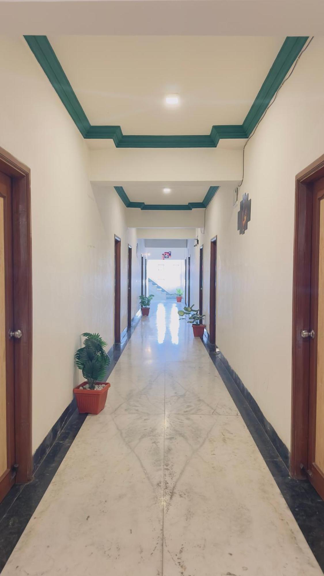 Hotel Indore Palace Shirdi Exterior foto