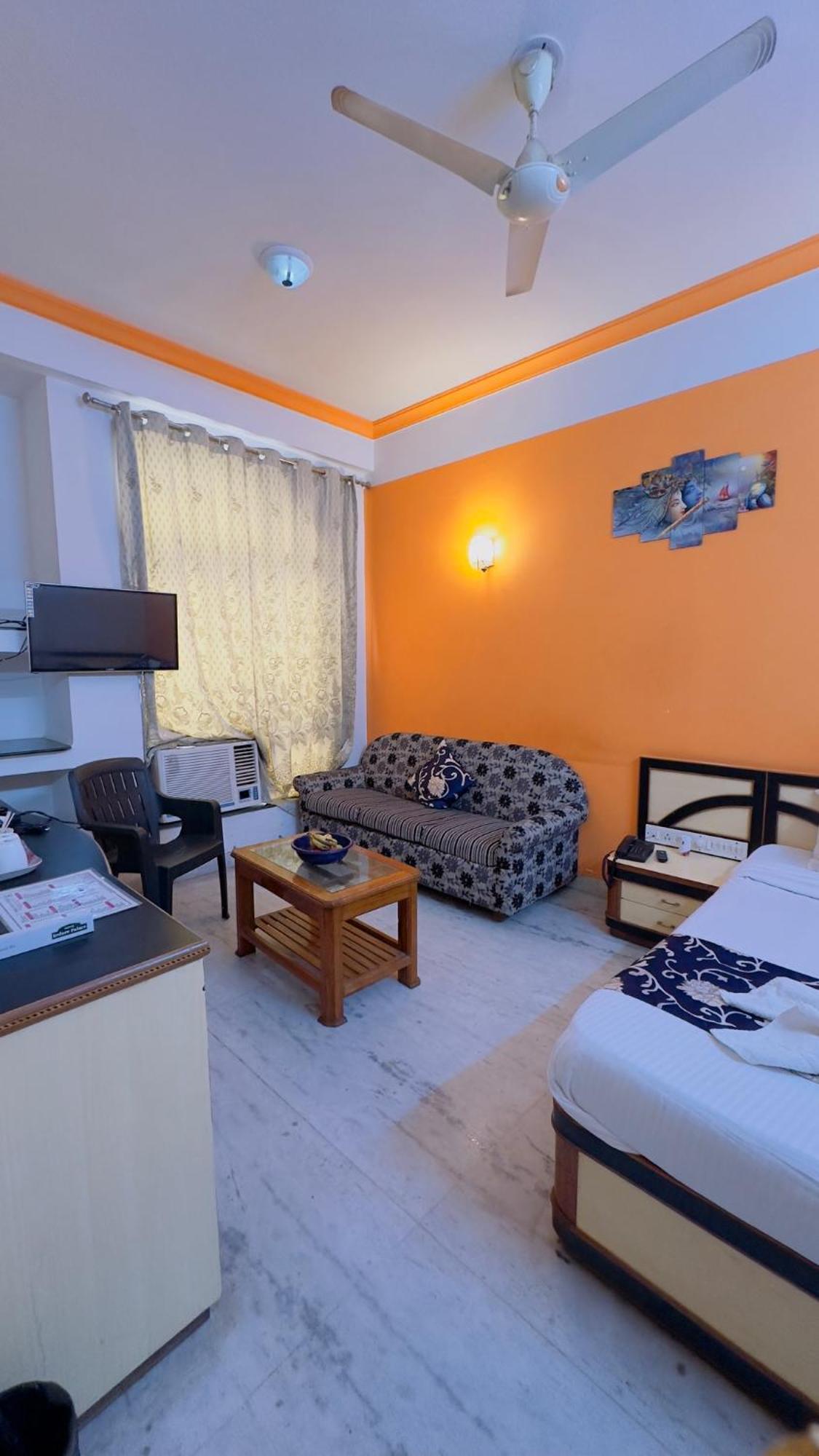 Hotel Indore Palace Shirdi Exterior foto
