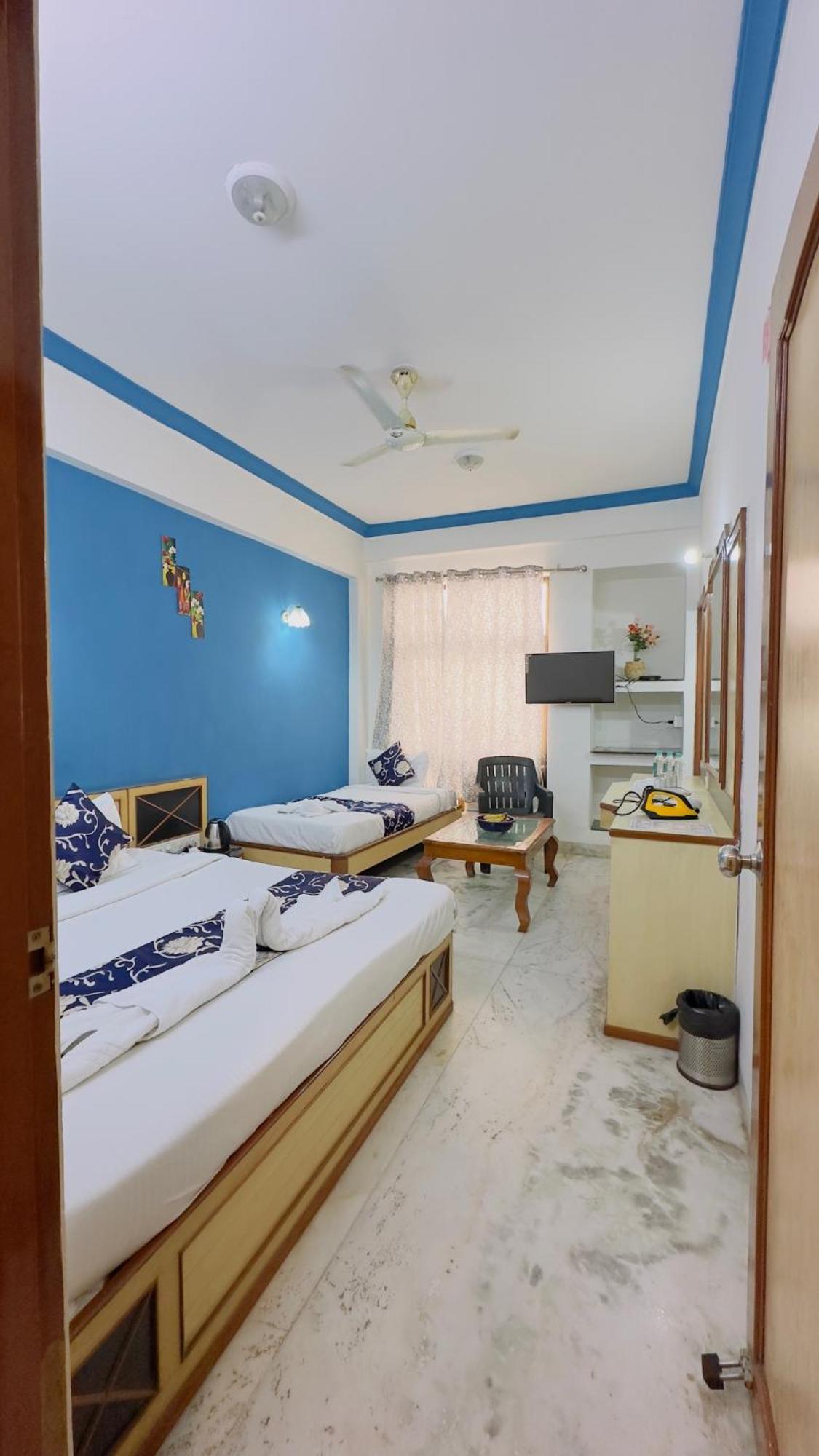 Hotel Indore Palace Shirdi Exterior foto