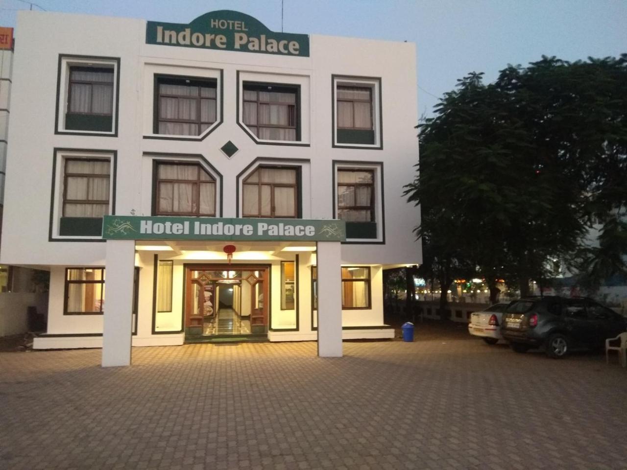 Hotel Indore Palace Shirdi Exterior foto